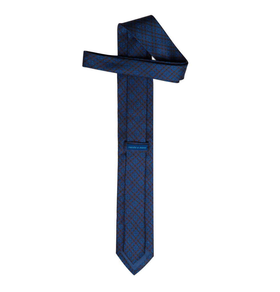 Cavour and Cobs Sila Tie Back