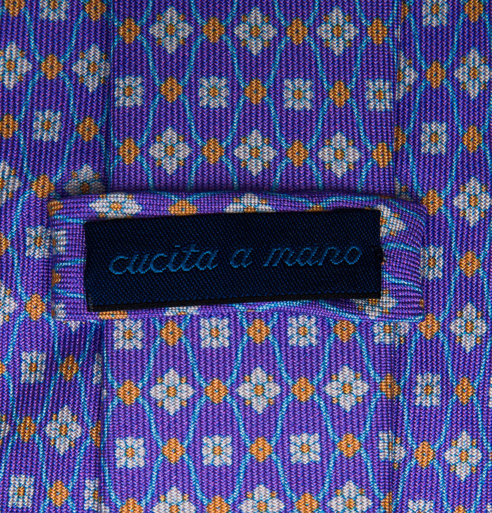 Cavour and Cobs Terre Tie Featured Fabric in Lilac Silk Print